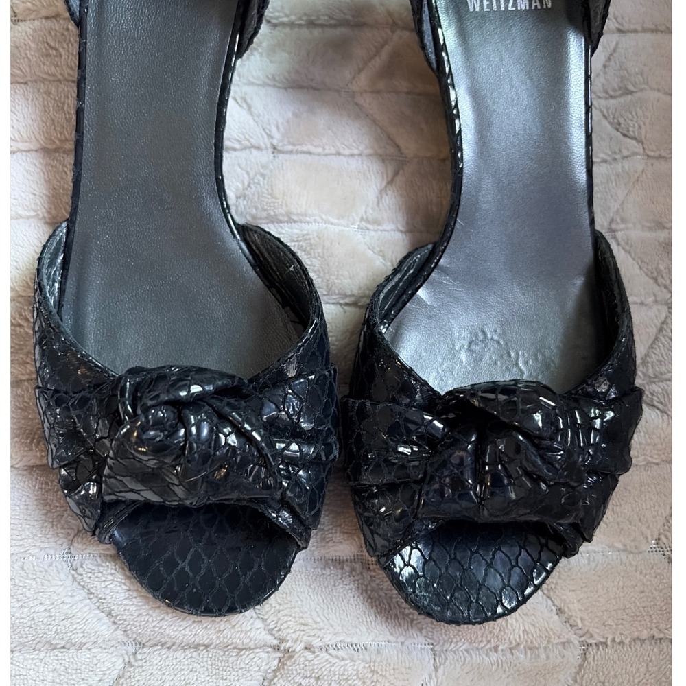 Stuart Weitzman Black Snakeskin Embossed Leather Knot Bow Wedge Peep Toe Heels